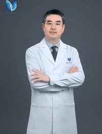 黄强华