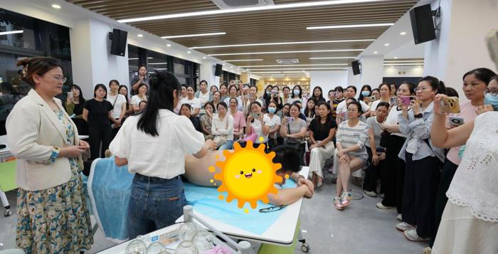 南山区医疗集团总部中医培训赋能基层服务升级 百余名社康护士通过中医适宜技术考核